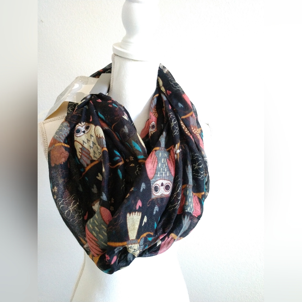NEW Adorable Owl Infinity Fashion Scarf Circle Loop Multicolor NWT 6008